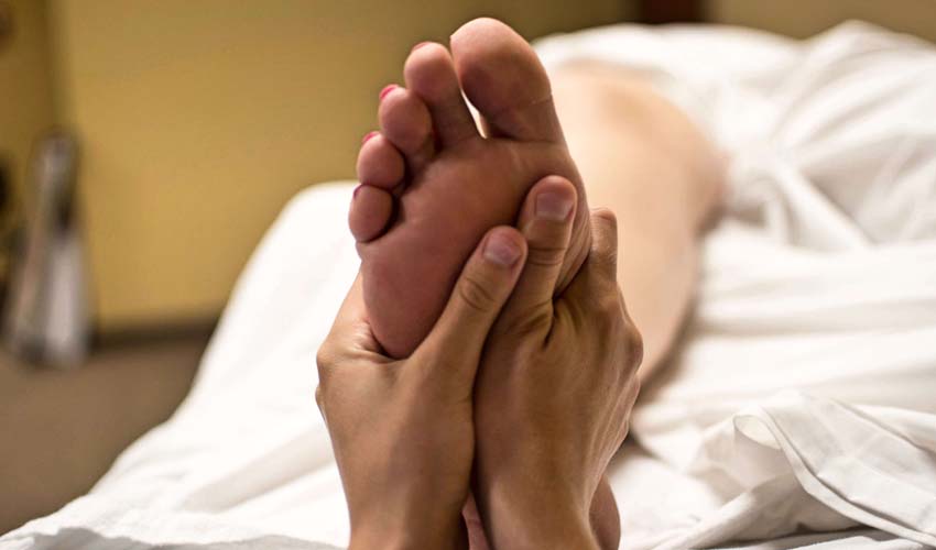 Regina Estética e Cabelo - Reflexologia Podal